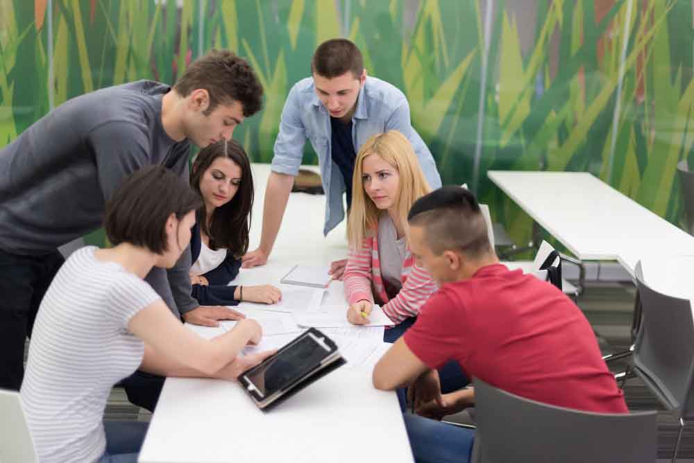 Best Summer Internships for High School Students