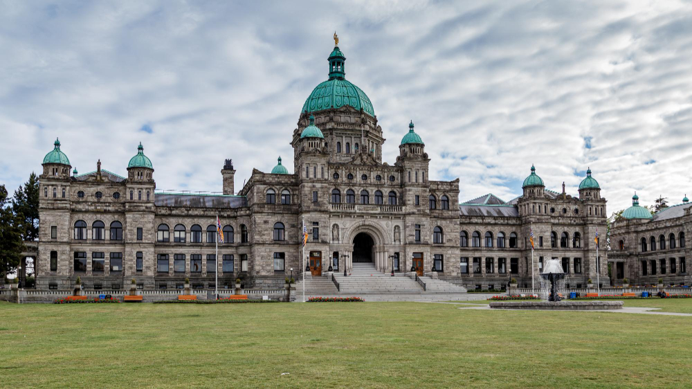 15 Best Things to Do in Victoria, BC: Top Attractions & Ferry Rides